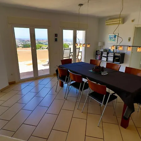 Villa Luxurious In The Sun *